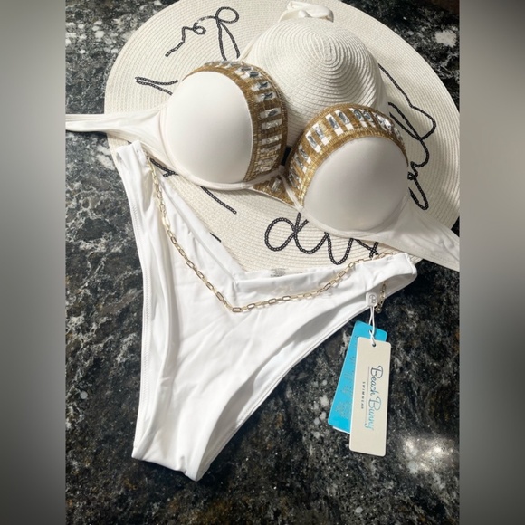 Victoria’s secret’s bikini bombshell 36C/L beach bunny bottoms - Picture 4 of 13